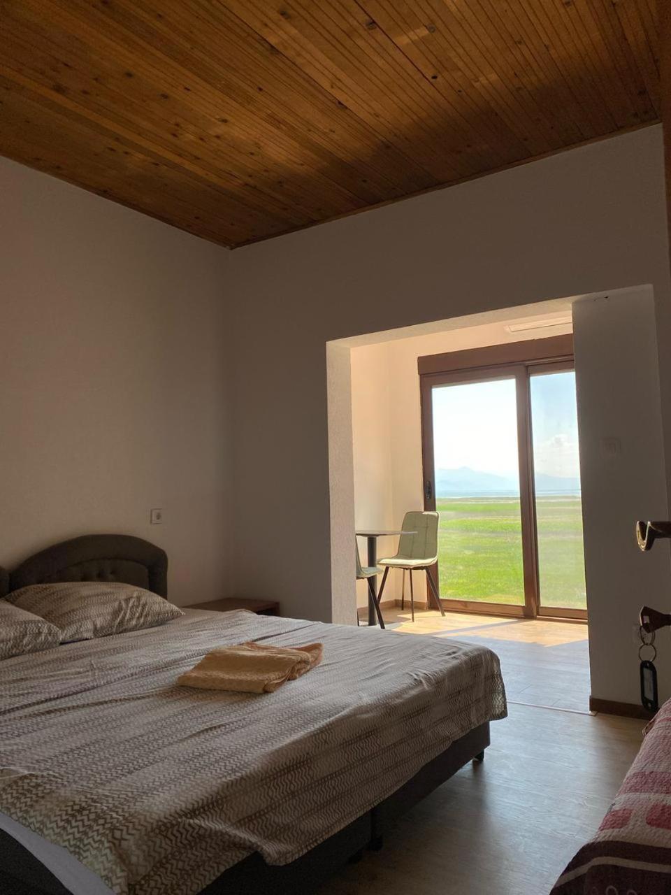 Draga'S Rooms Virpazar Rum bild